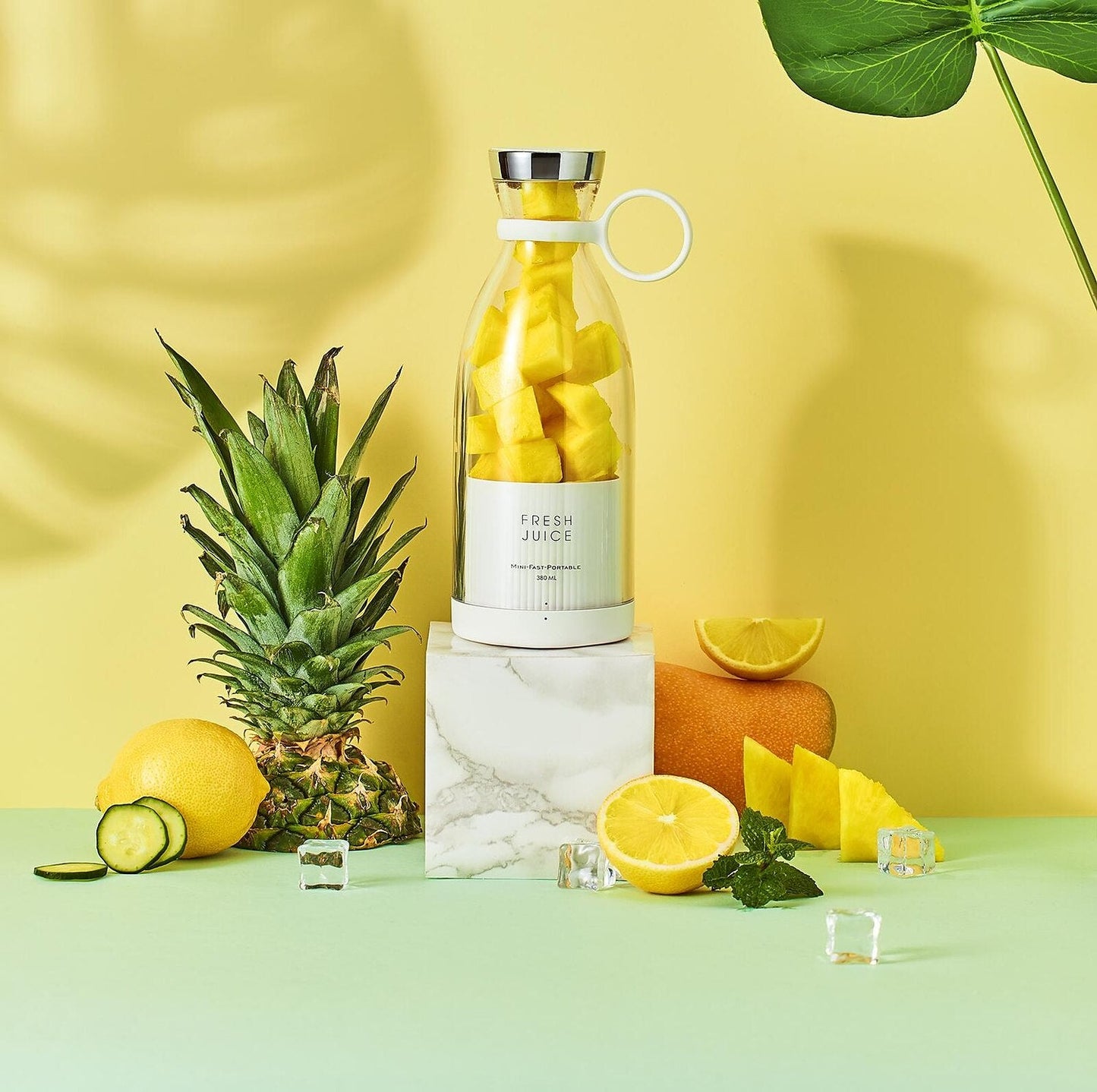 Luméra™ Portable Blender Bottle